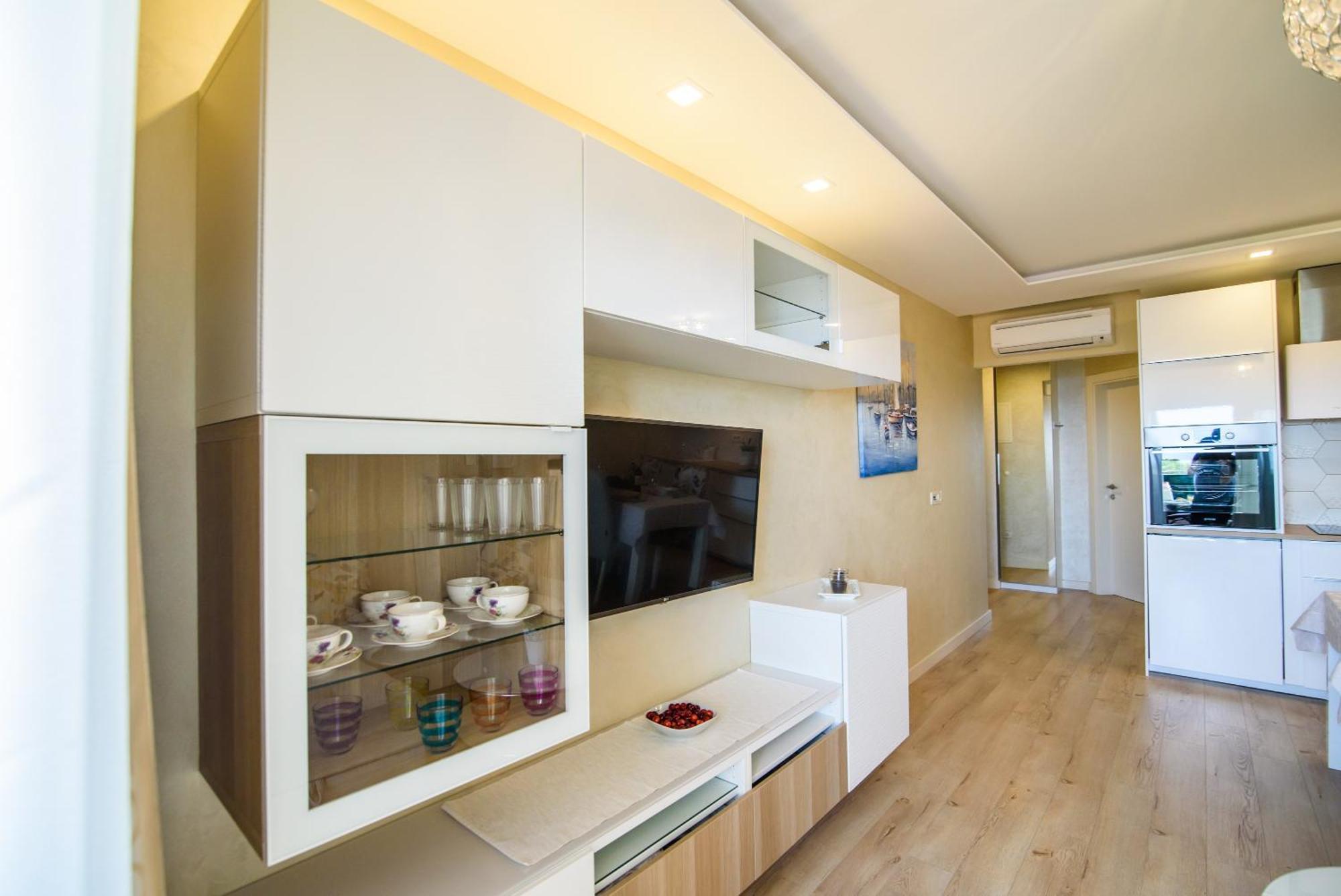 Apartments Leone Lukas Promajna Room photo