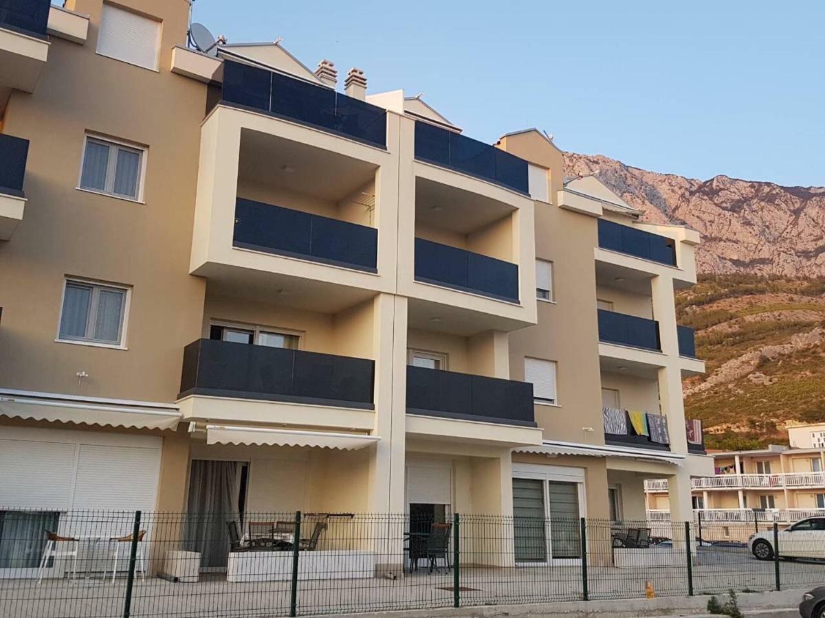 Apartments Leone Lukas Promajna Exterior photo